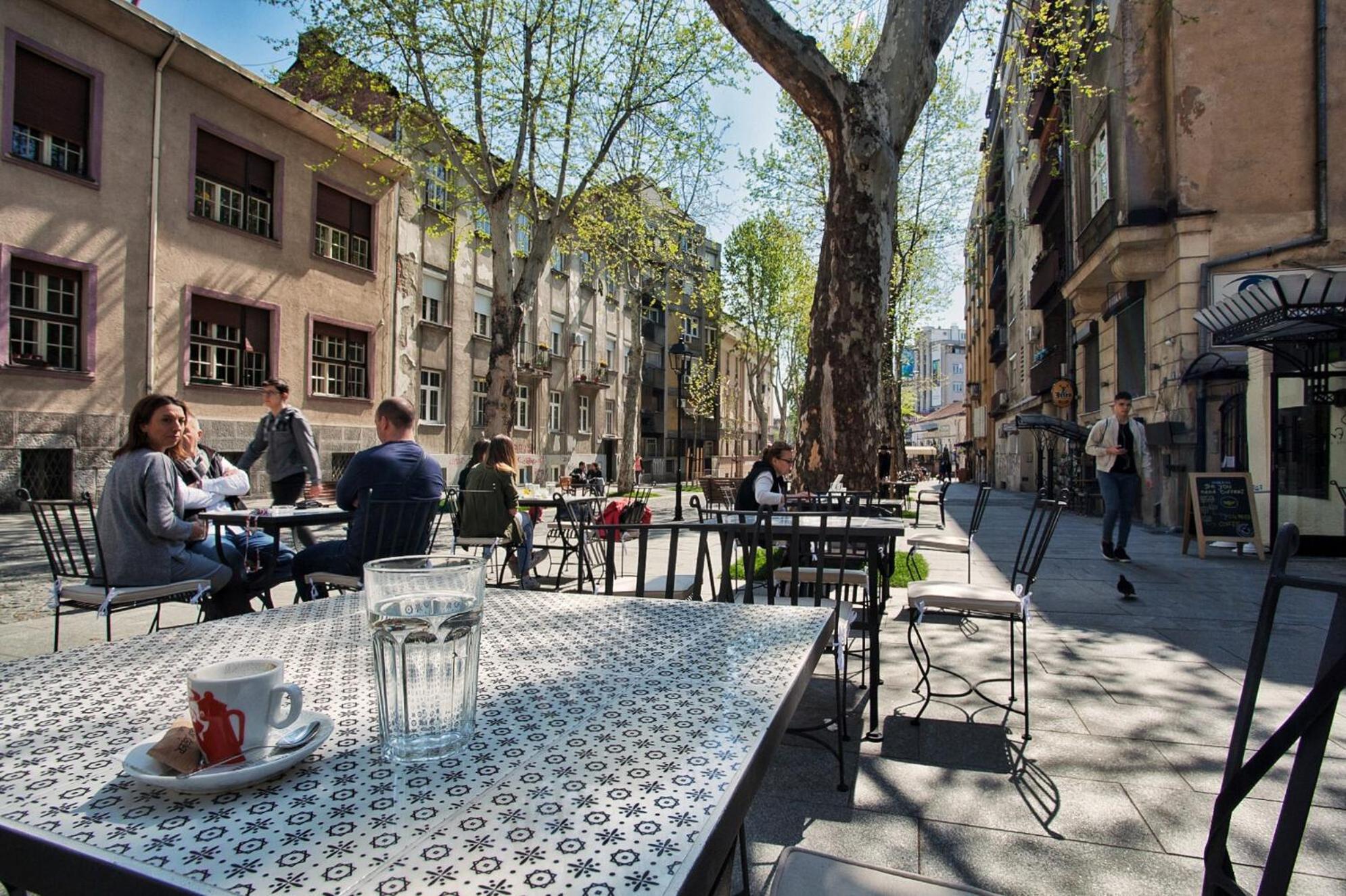 Hostgost Selected Suites - Skadarlija Square Belgrado Exterior foto